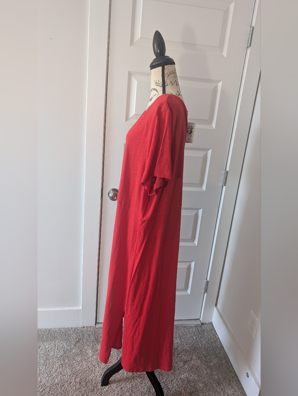 Torrid Red V-Neck Flowing Maxi Dress Size 3X - Picture 2 of 8